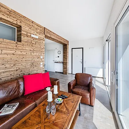 Apartman Castelletto With Pool By Wonderful Italy *